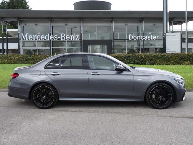 MERCEDES-BENZ E Class Photo 7