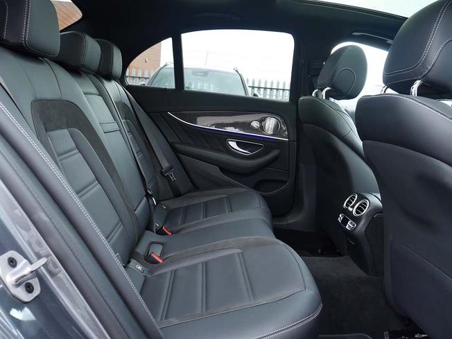 MERCEDES-BENZ E Class Photo 8