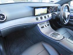 MERCEDES-BENZ E Class Photo 3