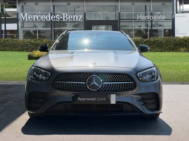 MERCEDES-BENZ E Class Photo 10