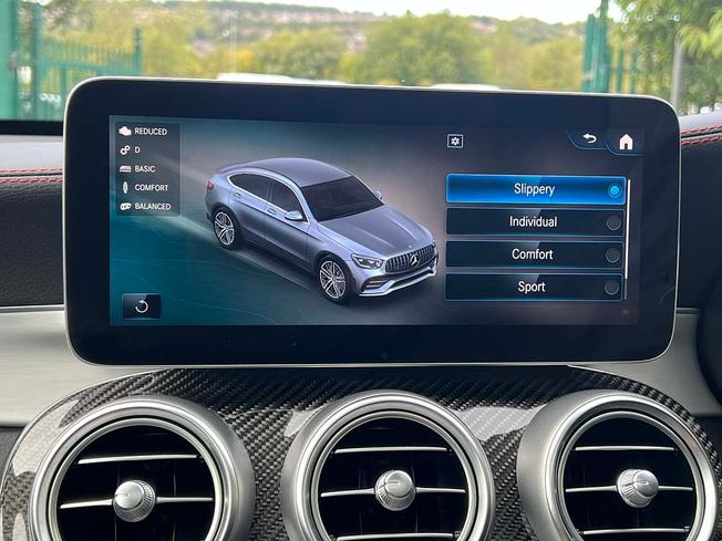 MERCEDES-BENZ Glc Photo 38