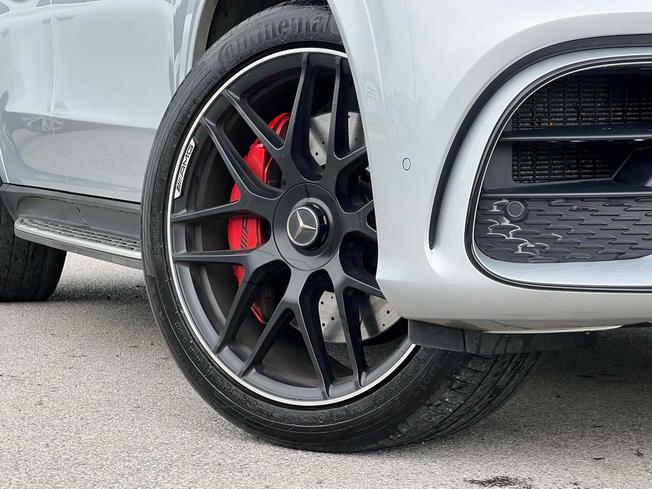 MERCEDES-BENZ Gle AMG Photo 14
