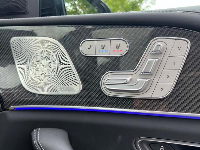 MERCEDES-BENZ Gle AMG Photo 40