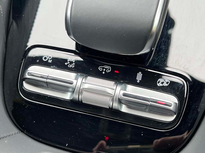 MERCEDES-BENZ Gle AMG Photo 41