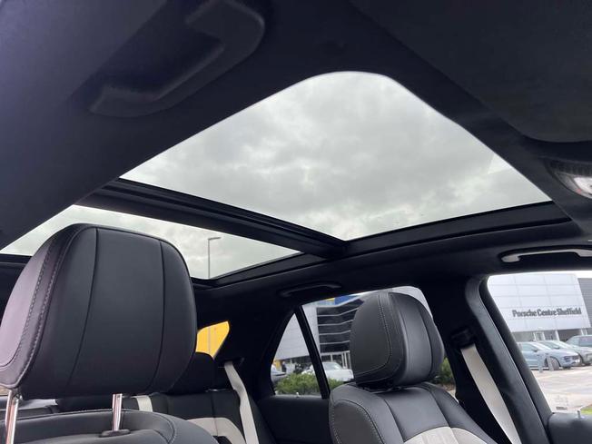 MERCEDES-BENZ Gle AMG Photo 43
