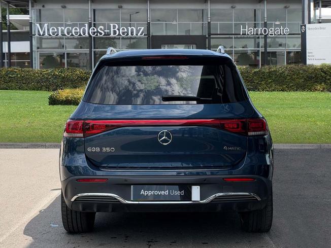 MERCEDES-BENZ Eqb Photo 11