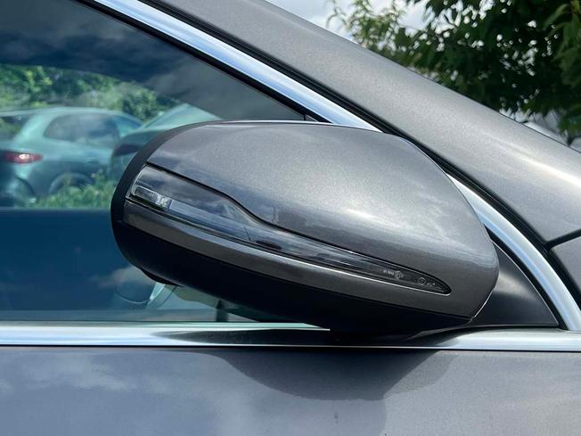 MERCEDES-BENZ Eqa Photo 14