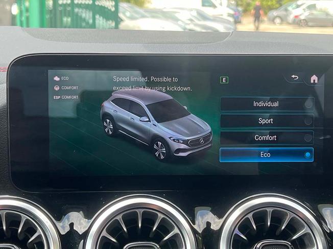 MERCEDES-BENZ Eqa Photo 30