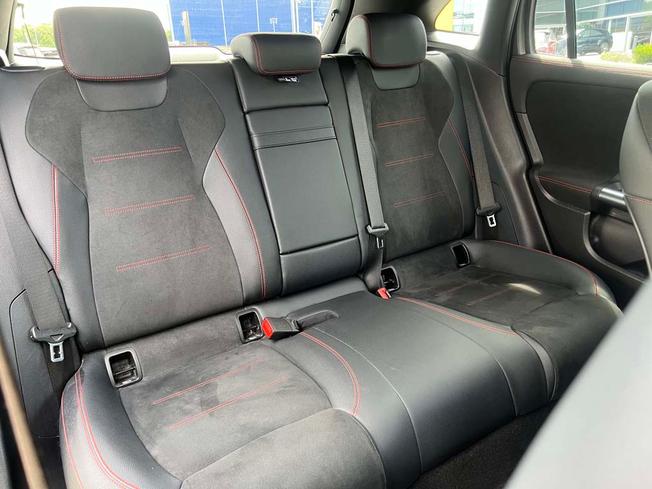 MERCEDES-BENZ Eqa Photo 37