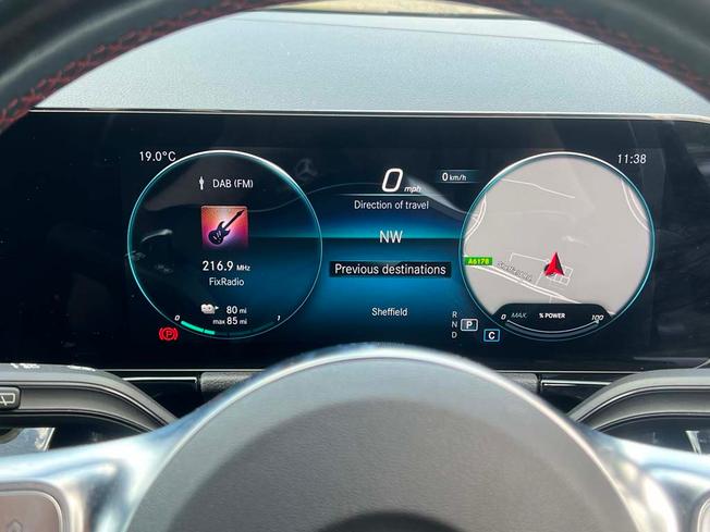 MERCEDES-BENZ Eqa Photo 42