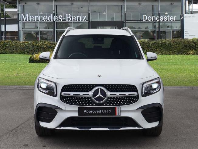MERCEDES-BENZ Glb Photo 10