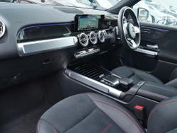 MERCEDES-BENZ Glb Photo 3