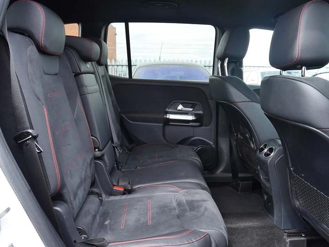 MERCEDES-BENZ Glb Photo 34