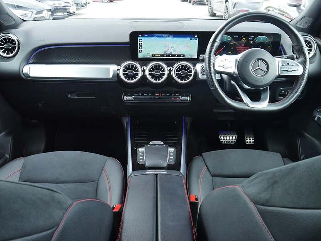 MERCEDES-BENZ Glb Photo 5