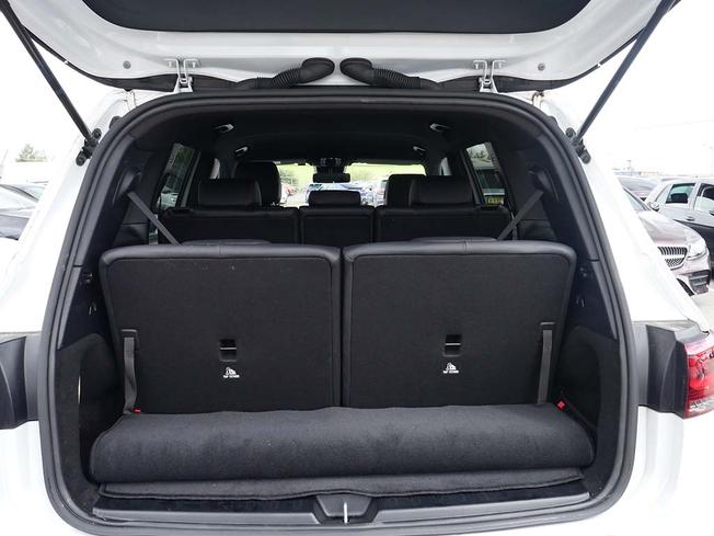 MERCEDES-BENZ Glb Photo 9