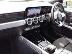 MERCEDES-BENZ GLB Photo 3