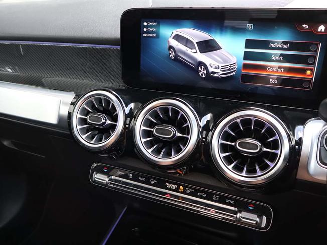 MERCEDES-BENZ GLB Photo 50