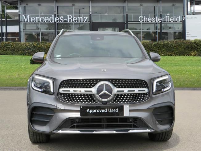 MERCEDES-BENZ GLB Photo 10