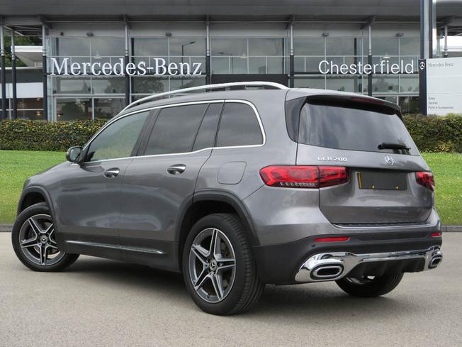 MERCEDES-BENZ GLB Photo 2