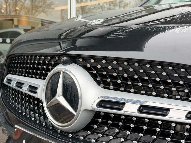 MERCEDES-BENZ GLA Photo 13