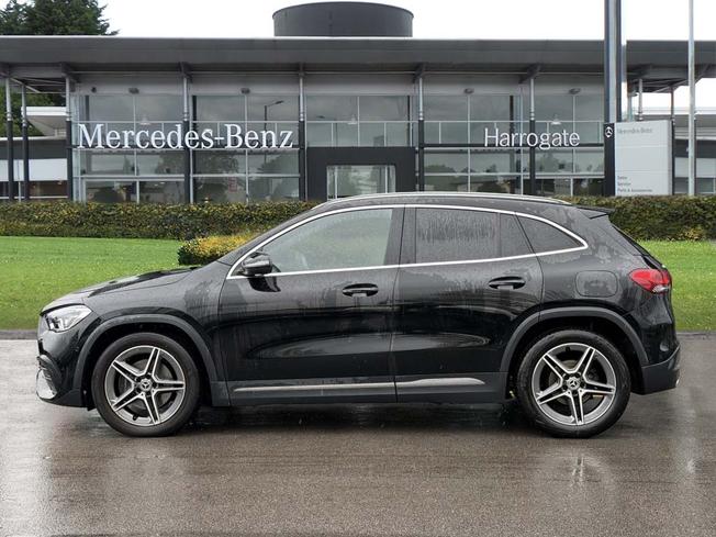 MERCEDES-BENZ GLA Photo 7