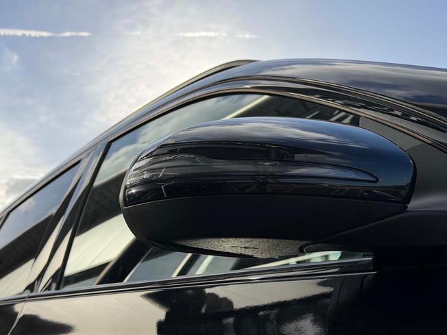 MERCEDES-BENZ GLA Photo 12