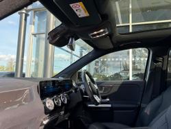 MERCEDES-BENZ GLA Photo 3