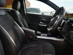MERCEDES-BENZ GLA Photo 3