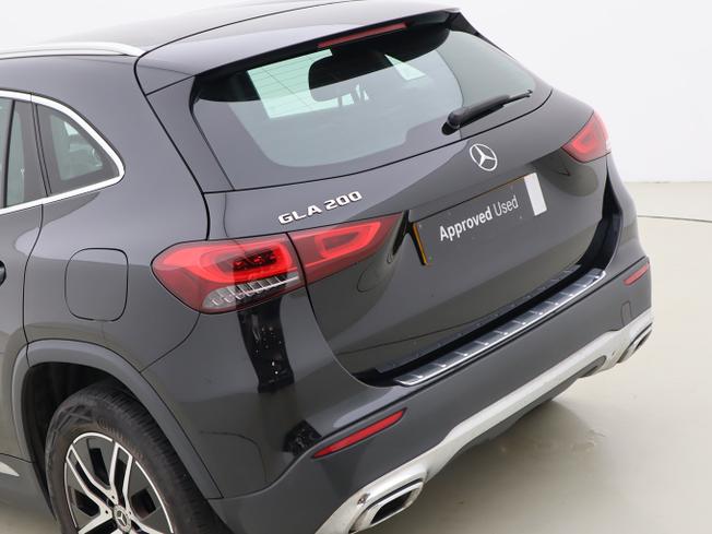 MERCEDES-BENZ GLA Photo 39