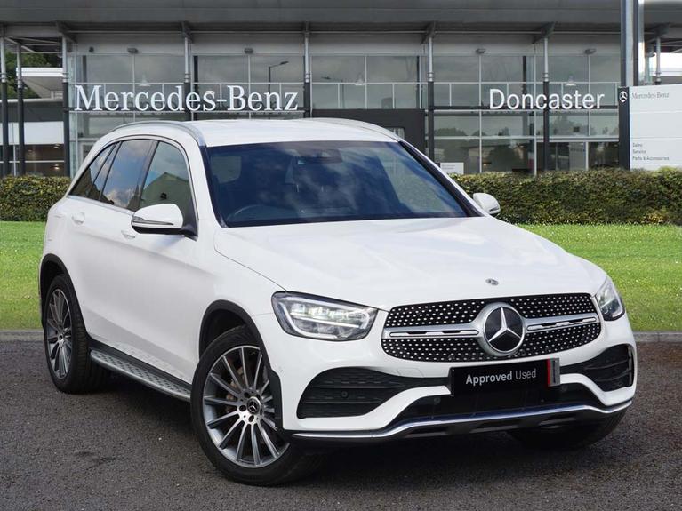 Used 2021 MERCEDES-BENZ Glc 2.0 GLC220d AMG Line (Premium) SUV 5dr Diesel G-Tronic+ 4MATIC Euro 6 (s/s) (194 ps) Polar white at JCT600