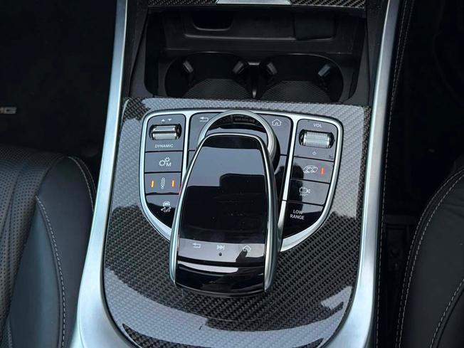 MERCEDES-BENZ G Class Photo 36