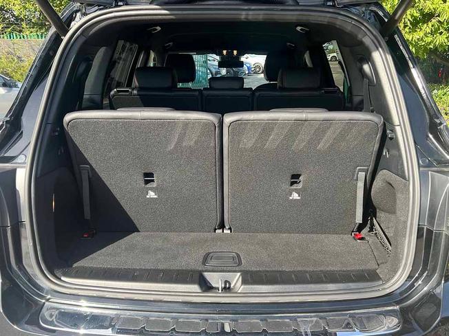 MERCEDES-BENZ GLB Photo 9