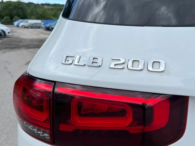 Mercedes-Benz Glb Photo 19
