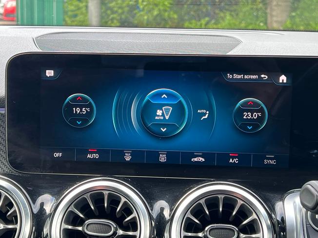 Mercedes-Benz Glb Photo 33