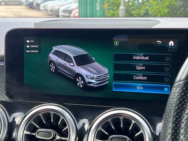Mercedes-Benz Glb Photo 35