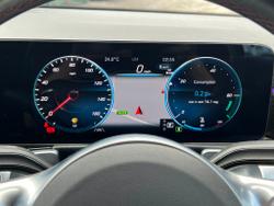 MERCEDES-BENZ GLB Photo 4