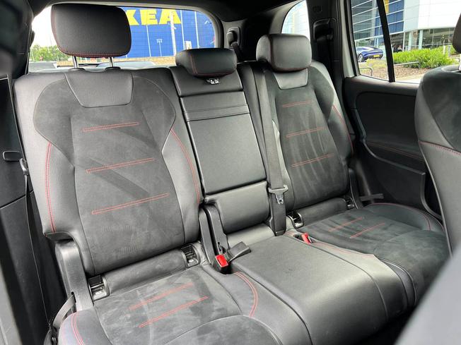 MERCEDES-BENZ GLB Photo 43