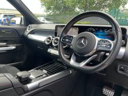 MERCEDES-BENZ GLB Photo 5