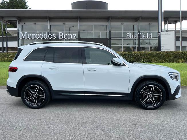 MERCEDES-BENZ GLB Photo 7