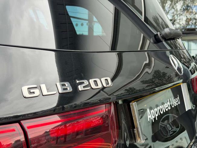 MERCEDES-BENZ Glb Photo 19