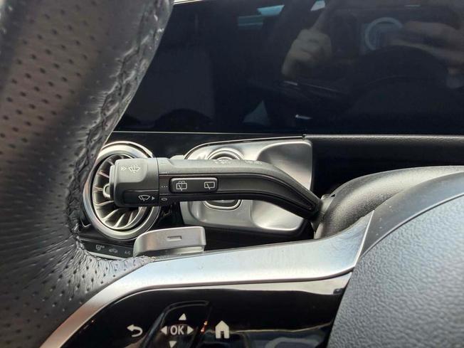 MERCEDES-BENZ Glb Photo 28