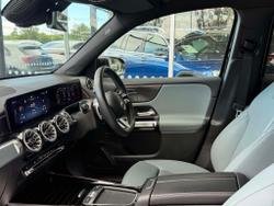 MERCEDES-BENZ Glb Photo 3