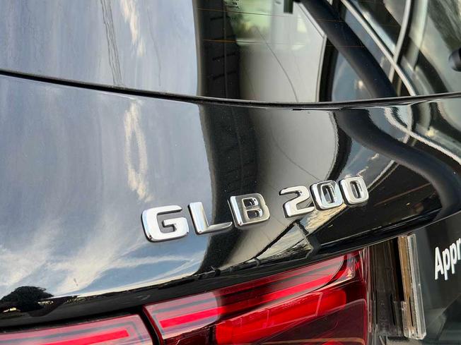 MERCEDES-BENZ GLB Photo 20