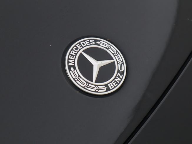 MERCEDES-BENZ GLB Photo 44