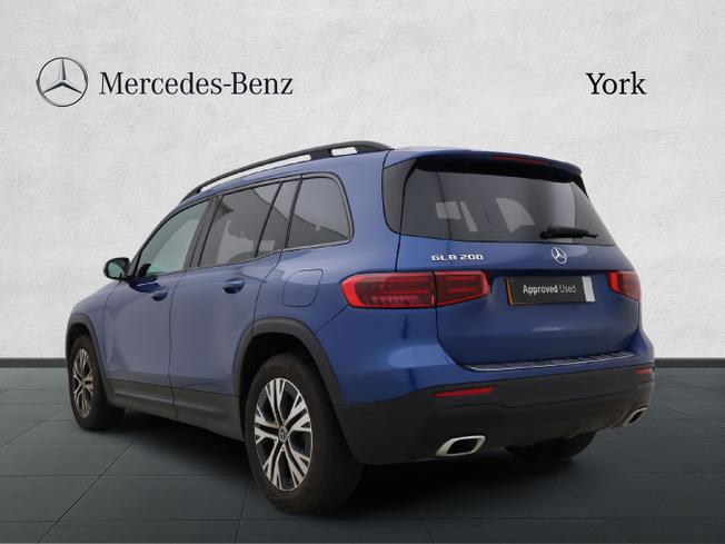 MERCEDES-BENZ GLB Photo 2