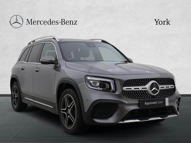 MERCEDES-BENZ GLB Photo 1