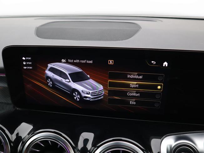 MERCEDES-BENZ GLB Photo 33