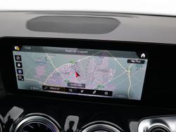 MERCEDES-BENZ GLB Photo 5