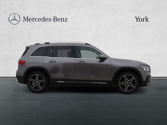 MERCEDES-BENZ GLB Photo 7