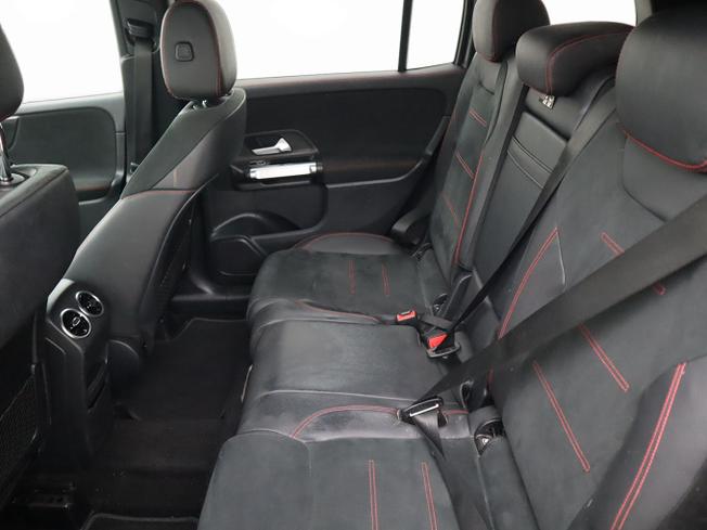 MERCEDES-BENZ GLB Photo 8